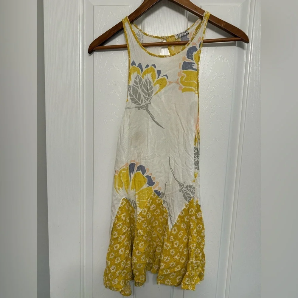 **Free People Intimately – 